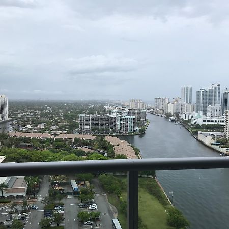 Beach Walk Resort De Lux Apartment Hallandale Beach Exterior foto
